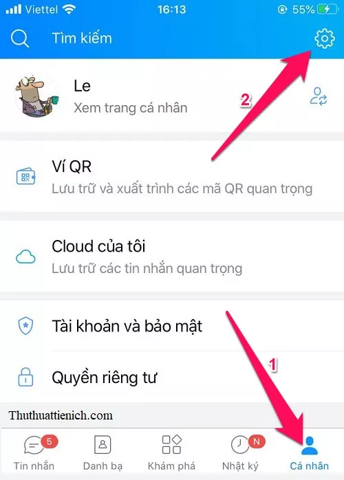 Mở ứng dụng Zalo, chọn tab Cá nhân và nhấn biểu tượng bánh răng